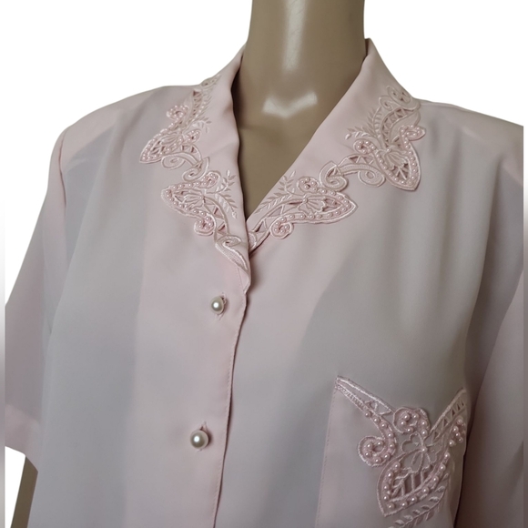 Kathy Che Embroidered Pearl Collar Pink Button Down Blouse - Picture 2 of 7